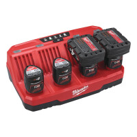 M12C4 Multi-Ladegerät Milwaukee 3