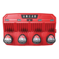M12C4 Multi-Ladegerät Milwaukee 4
