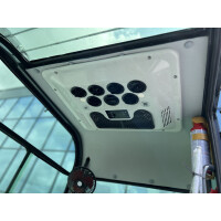 Kubota Hydraulik-Hoflader mit geräumiger Kabine - Agrar