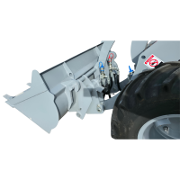 AGROX OX1090 Hoflader – 18,2 kW Kubota-Motor, 1200 kg 